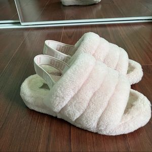 UGG “fluff yeah” slides